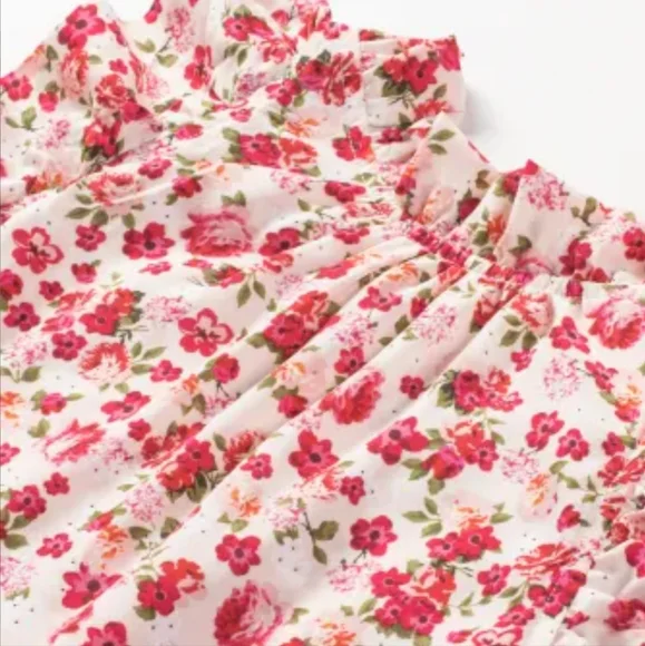 ♥️New Red floral print mock neck top - Picture 12 of 16